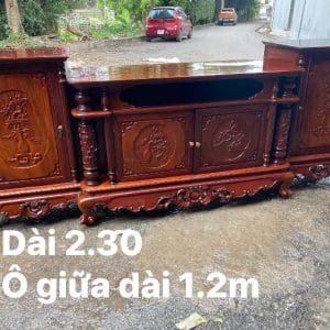Kệ tủ ti vi gỗ chạm khắc hoa văn